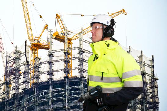 Lasse Mortensen på byggepladsen